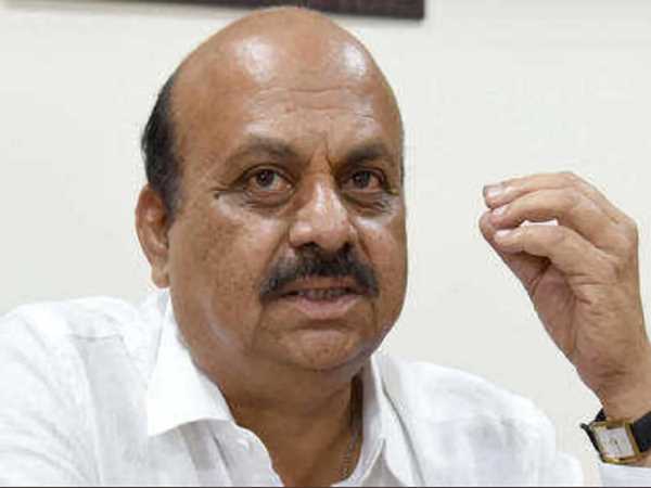 कांग्रेस गैर जिम्मेदार विपक्षी पार्टी : बोम्मई